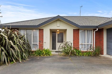 Photo of property in 5 Boston Parade, Kelvin Grove, Palmerston North, 4414