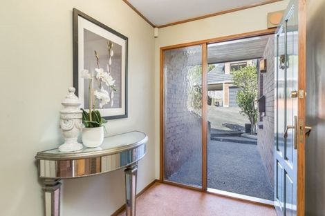 Photo of property in 3/16 Mahara Avenue, Birkenhead, Auckland, 0626
