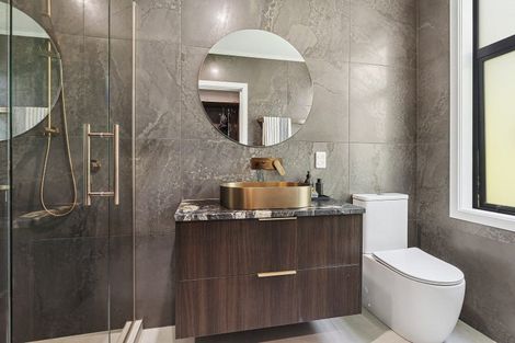 Photo of property in 152 Campbell Street, Karori, Wellington, 6012