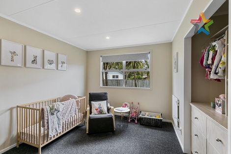 Photo of property in 42 Parakai Street, Paraparaumu, 5032