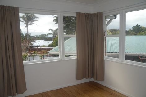 Photo of property in 19 Willow Avenue, Birkenhead, Auckland, 0626