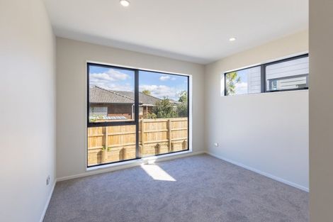 Photo of property in 6e Kaweka Street, New Lynn, Auckland, 0600