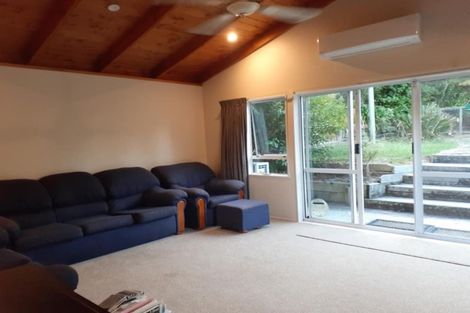 Photo of property in 11 Channel View Road, Campbells Bay, Auckland, 0630