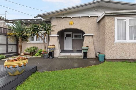 Photo of property in 85 Alma Road, Gonville, Whanganui, 4501