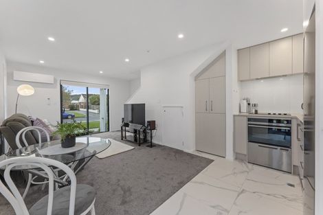 Photo of property in 2/324 Oxford Terrace, Avalon, Lower Hutt, 5011