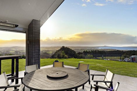 Photo of property in 74e Solway Road, Whitford, 2576