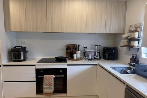 Photo of property in 34 Huri Street, Mangere Bridge, Auckland, 2022