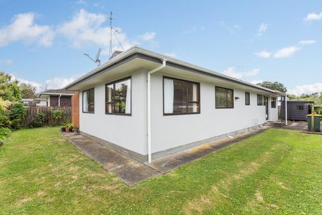 Photo of property in 66c Main Road, Titahi Bay, Porirua, 5022