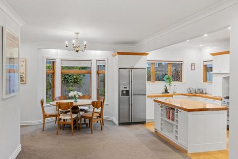 Photo of property in 25 Main Street, Greytown, 5712