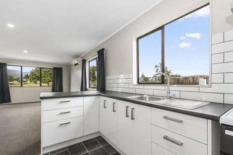 Photo of property in 50a Pohutukawa Drive, Owhata, Rotorua, 3010