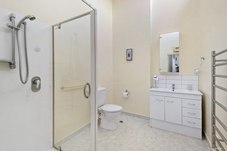 Photo of property in The Villas, 9/33 Hobson Street, Thorndon, Wellington, 6011