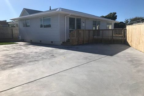 Photo of property in 21a Main Road, Titahi Bay, Porirua, 5022