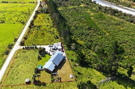 Photo of property in 12 Sunderland Street, Waimangaroa, Westport, 7891