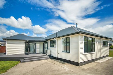 Photo of property in 3 Watson Street, Westport, 7825