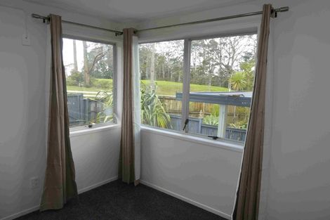 Photo of property in 35 Zita Maria Drive, Massey, Auckland, 0614