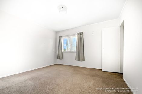 Photo of property in 519a East Coast Road, Murrays Bay, Auckland, 0630