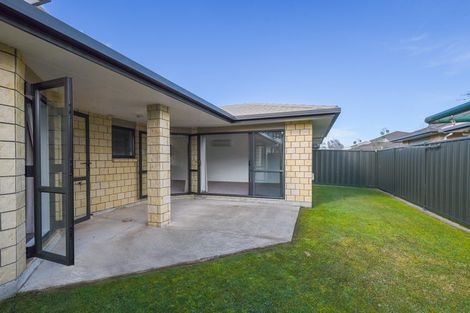 Photo of property in 14/64 Kawaha Point Road, Kawaha Point, Rotorua, 3010