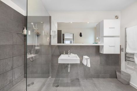 Photo of property in 33 Tautari Street, Orakei, Auckland, 1071