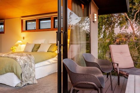 Photo of property in 5 Saint Marys Road, Waipukurau, 4200