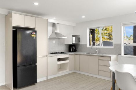Photo of property in 11 Western View Court, Sunnyvale, Auckland, 0612