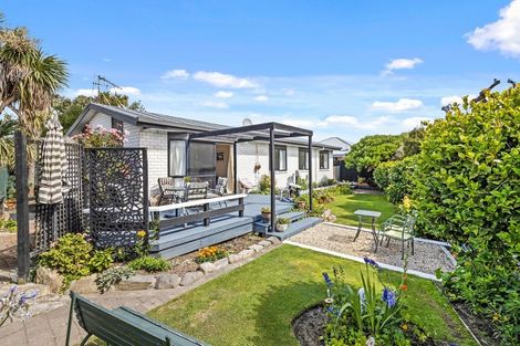 Photo of property in 1a Howe Street, New Brighton, Christchurch, 8083