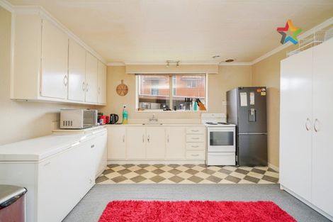 Photo of property in 71 Lowe Street, Avenal, Invercargill, 9810