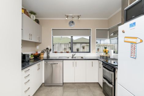 Photo of property in 315 Gravatt Road, Papamoa Beach, Papamoa, 3118