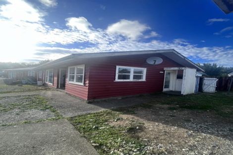 Photo of property in 55 Oregon Drive, Maoribank, Upper Hutt, 5018