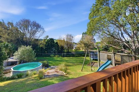 Photo of property in 125 Awaroa Road, Helensville, 0800