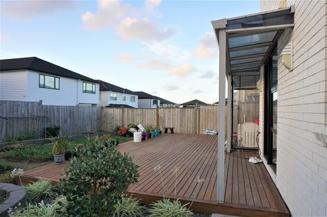 Photo of property in 11 Carrygawley Road, Flat Bush, Auckland, 2019