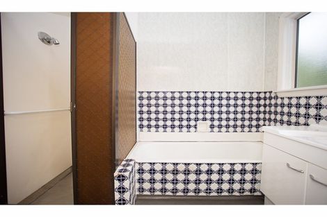 Photo of property in 101 Mcfaddens Road, St Albans, Christchurch, 8052