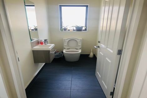 Photo of property in 31 Harris Drive, Silverdale, 0932