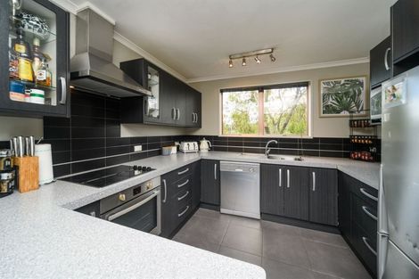 Photo of property in 1 Kimberley Grove, Westbrook, Palmerston North, 4412