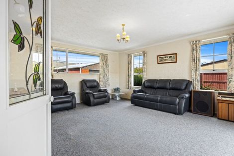 Photo of property in 11b Mulberry Place, Redwood, Christchurch, 8051