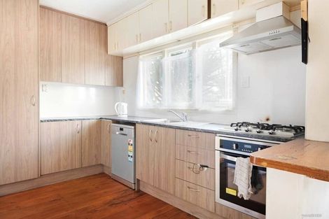 Photo of property in 4039 Great North Road, Glen Eden, Auckland, 0602