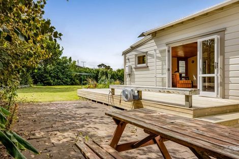 Photo of property in 63 King Street, Opunake, 4616