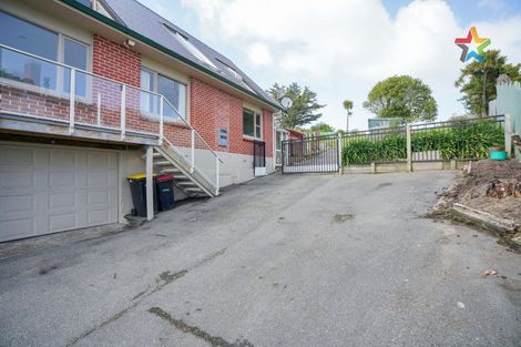 Photo of property in 14 Marine Parade, Bluff, 9814