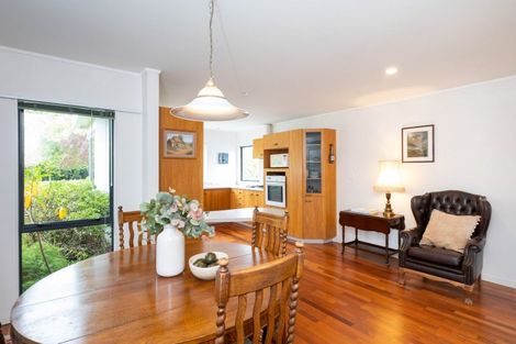 Photo of property in 5 Kensington Drive, Taradale, Napier, 4112