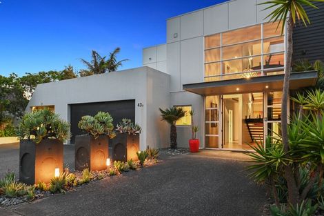 Photo of property in 43a Oceanbeach Road, Mount Maunganui, 3116