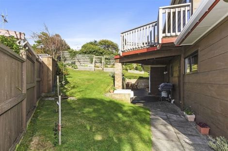 Photo of property in 13 James Cook Drive, Whitby, Porirua, 5024