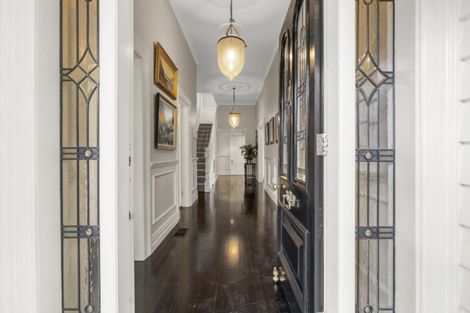 Photo of property in 8 Green Lane East, Remuera, Auckland, 1050