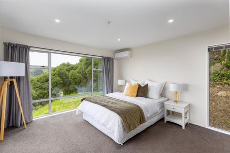 Photo of property in 16 Glendevere Terrace, Redcliffs, Christchurch, 8081