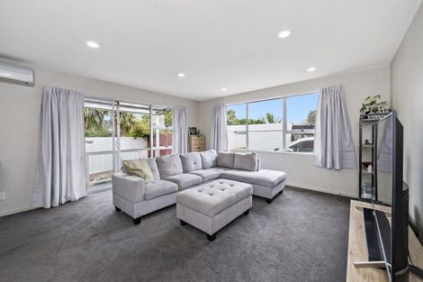 Photo of property in 2/3 Korora Street, Bromley, Christchurch, 8062