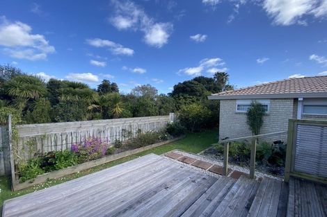 Photo of property in 18 Waru Nui Court, Orewa, 0931