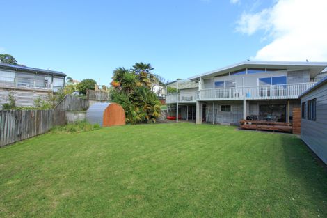 Photo of property in 5 John Street, Raglan, 3225