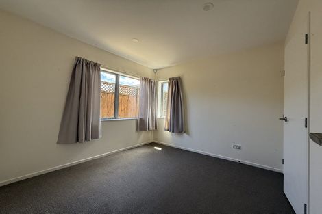 Photo of property in 24c Bradbury Road, Botany Downs, Auckland, 2010