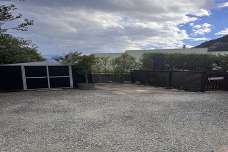 Photo of property in 210b Fernhill Road, Sunshine Bay, Queenstown, 9300