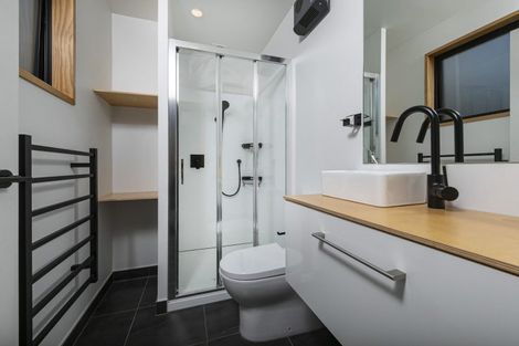 Photo of property in 41 Mount Linton Avenue, Wanaka, 9305