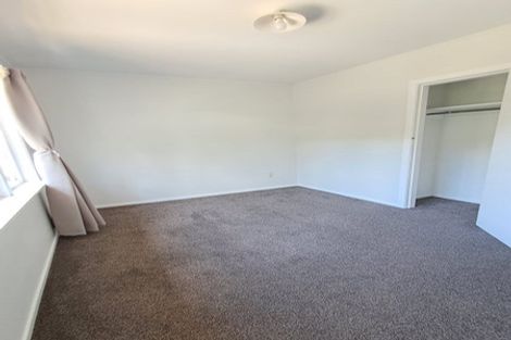 Photo of property in 107 Parkvale Road, Karori, Wellington, 6012