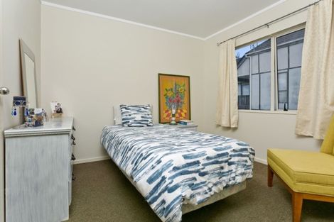 Photo of property in 1/129a Manuka Road, Bayview, Auckland, 0629